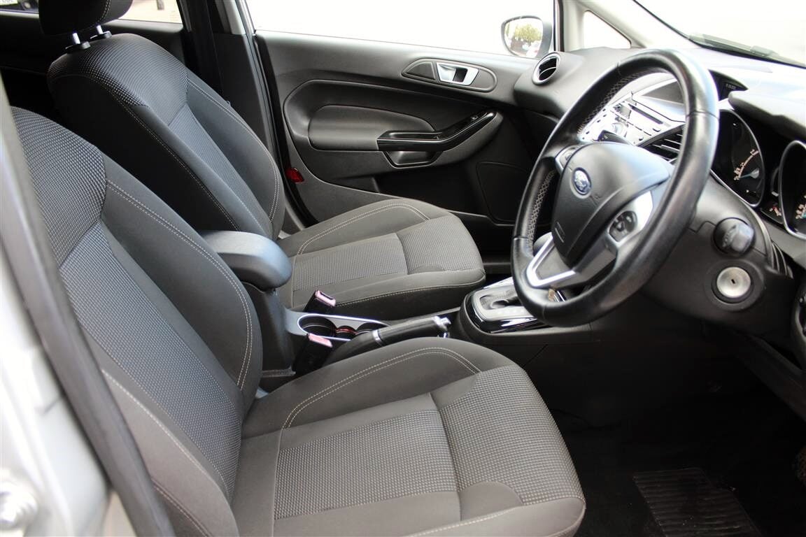 Used Ford Fiesta 2015 for sale - 76352091: Photo 11