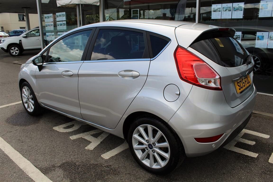 Used Ford Fiesta 2015 for sale - 76352091: Photo 3