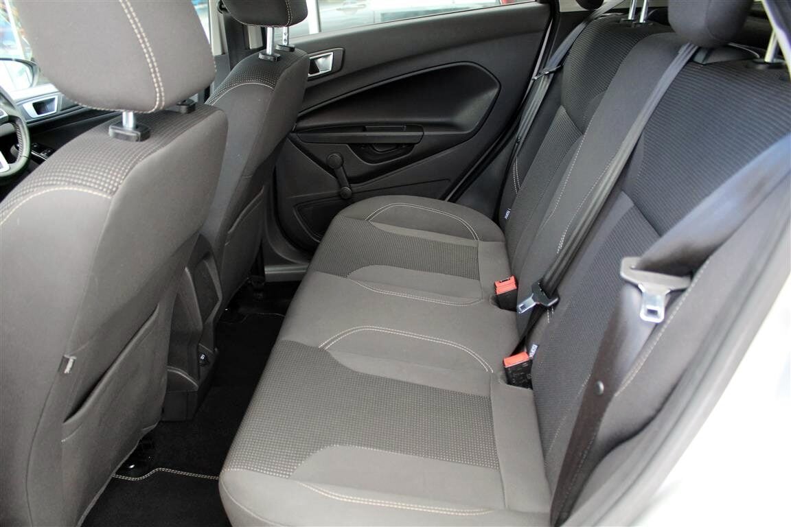 Used Ford Fiesta 2015 for sale - 76352091: Photo 8