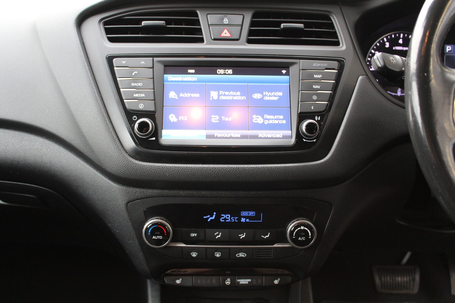 Used Hyundai i20 2018 for sale - 76365754: Photo 17