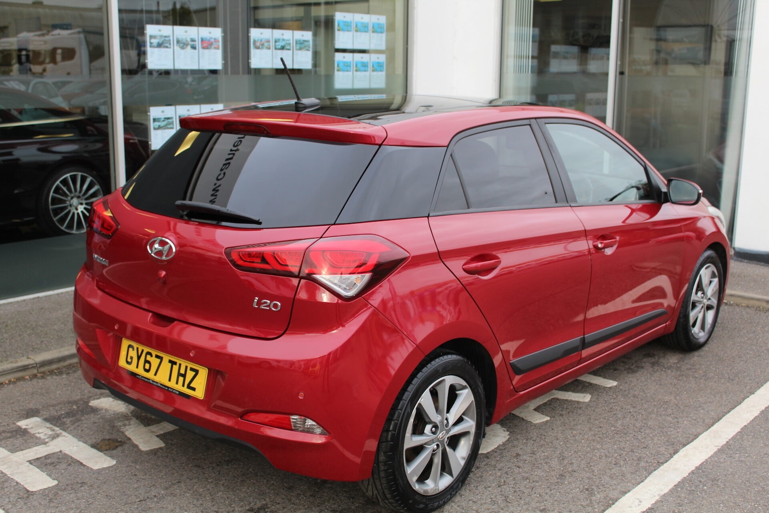 Used Hyundai i20 2018 for sale - 76365754: Photo 5