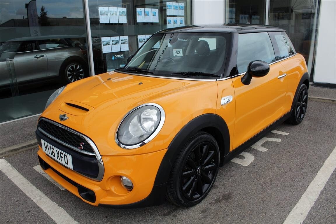 Used MINI Hatch 2016 for sale - 76352082: Photo 1