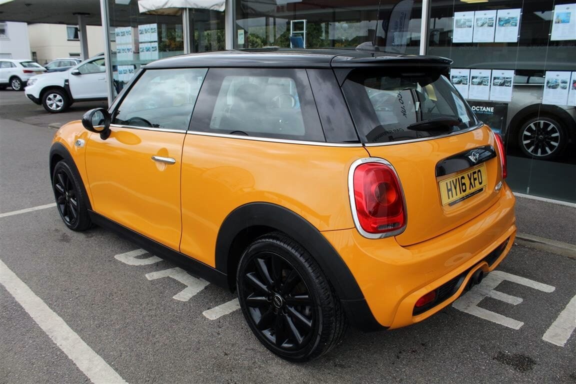 Used MINI Hatch 2016 for sale - 76352082: Photo 3