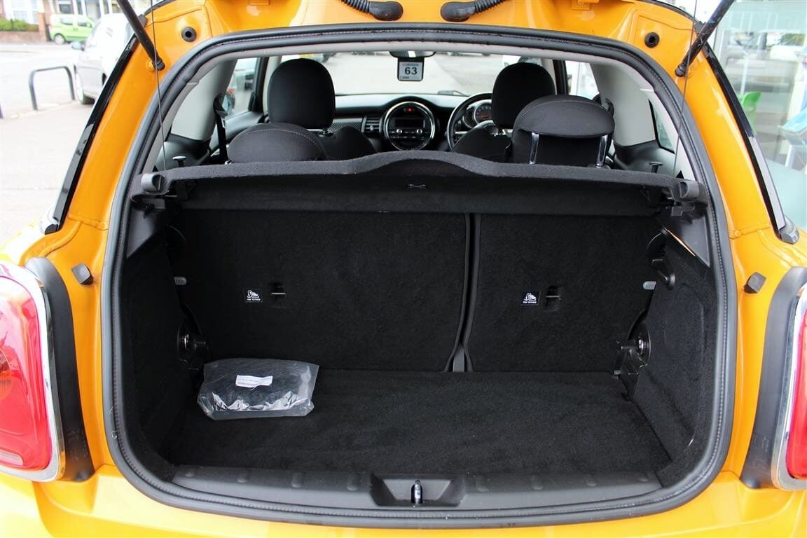 Used MINI Hatch 2016 for sale - 76352082: Photo 8