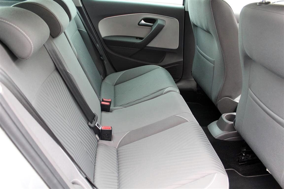 Used Volkswagen Polo 2015 for sale - 76352083: Photo 10