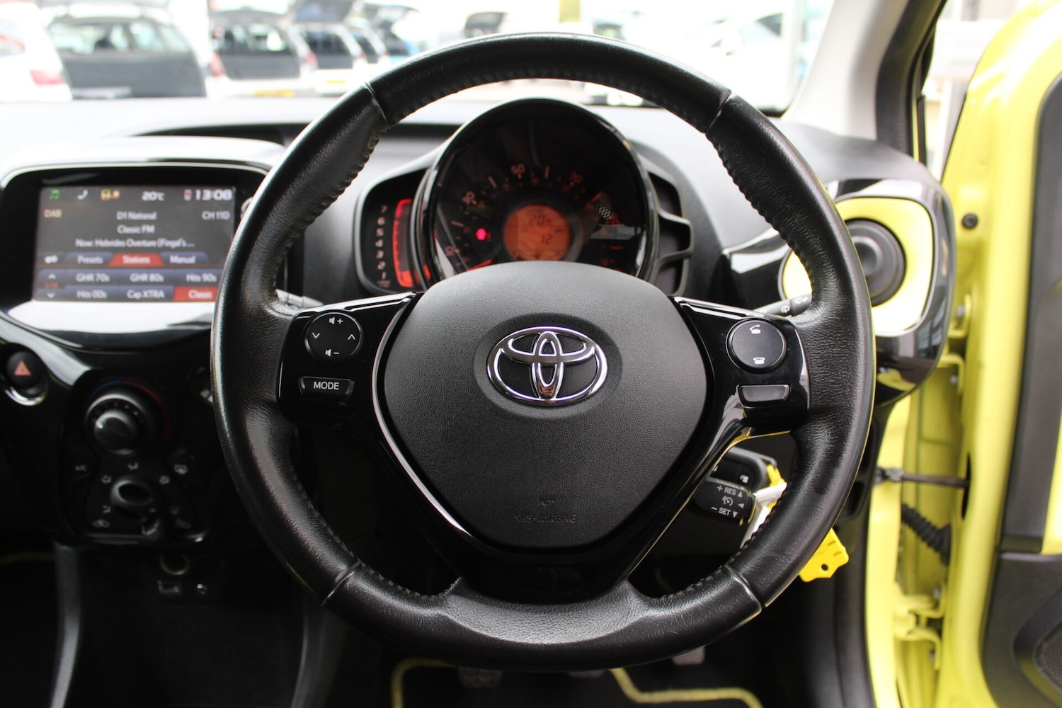 Used Toyota AYGO 2016 for sale - 76352077: Photo 14