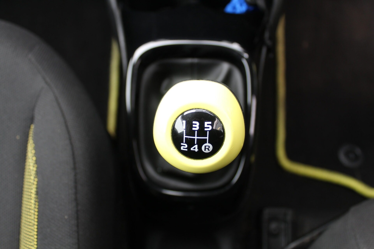 Used Toyota AYGO 2016 for sale - 76352077: Photo 18