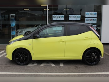 Used Toyota AYGO 2016 for sale - 76352077: Photo