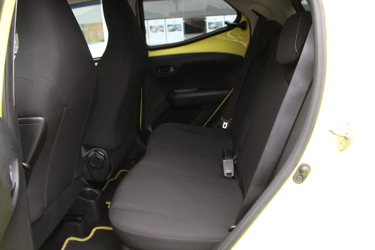 Used Toyota AYGO 2016 for sale - 76352077: Photo 8