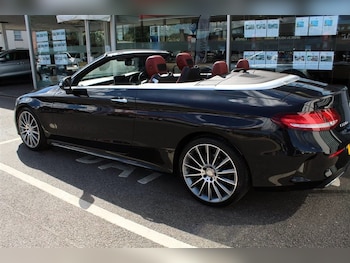 Used Mercedes-Benz C Class 2016 for sale - 76352075: Photo