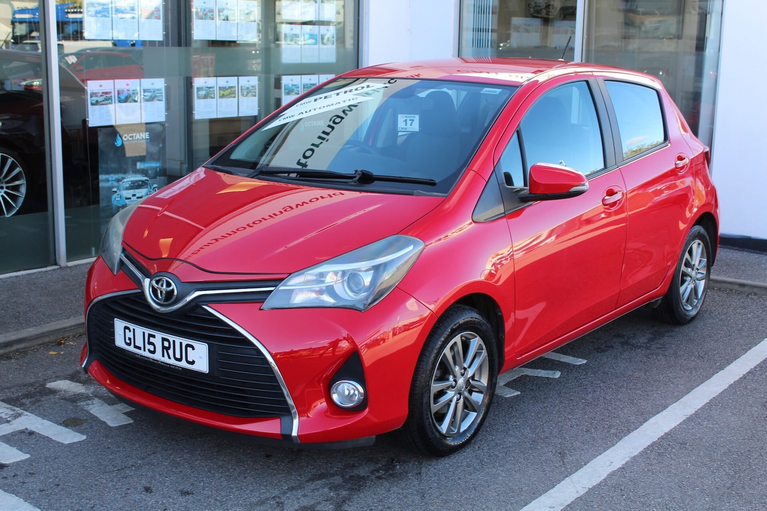 Used Toyota Yaris 2015 for sale - 76357450: Photo 1