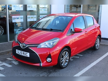 Used Toyota Yaris 2015 for sale - 76357450: Photo