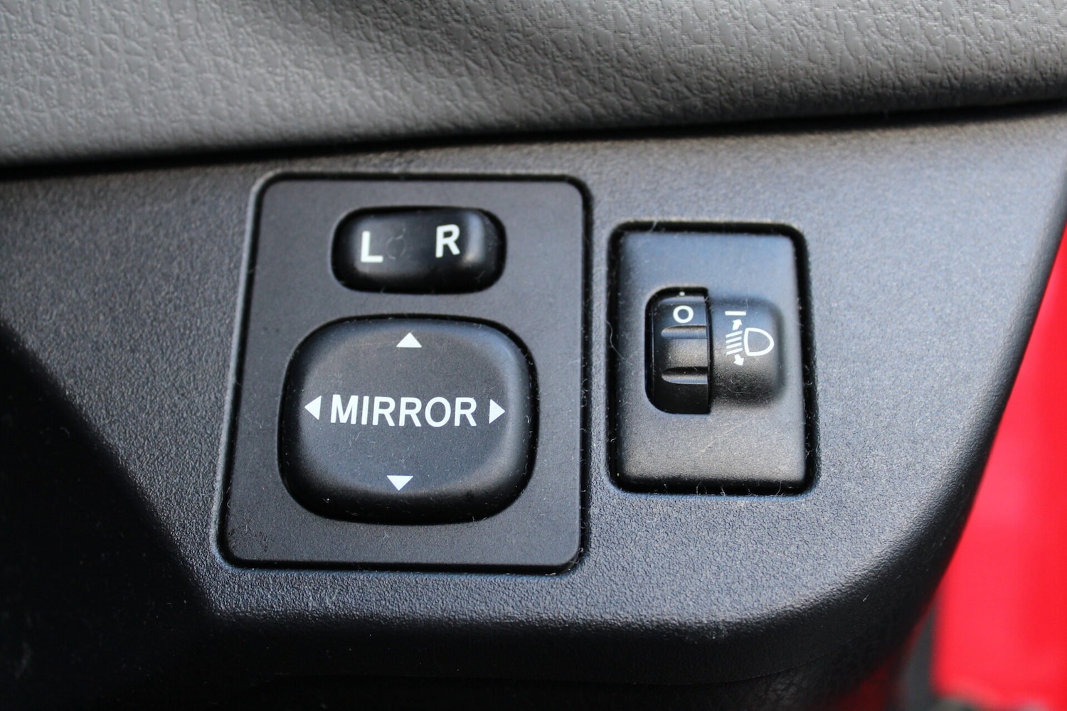 Used Toyota Yaris 2015 for sale - 76357450: Photo 22