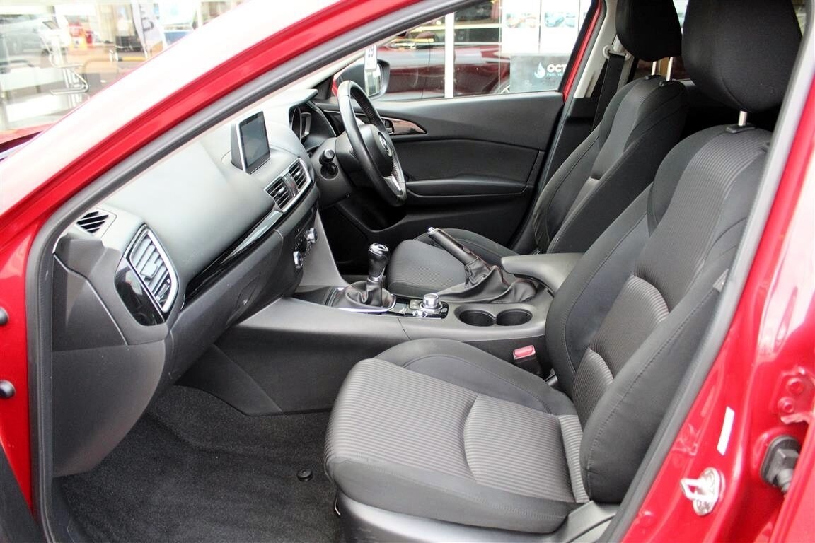 Used Mazda Mazda3 2015 for sale - 76368798: Photo 7