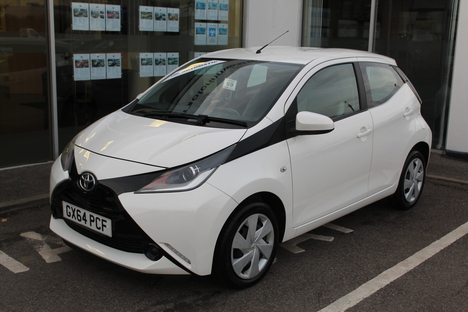 Used Toyota AYGO 2014 for sale - 76488540: Photo 1