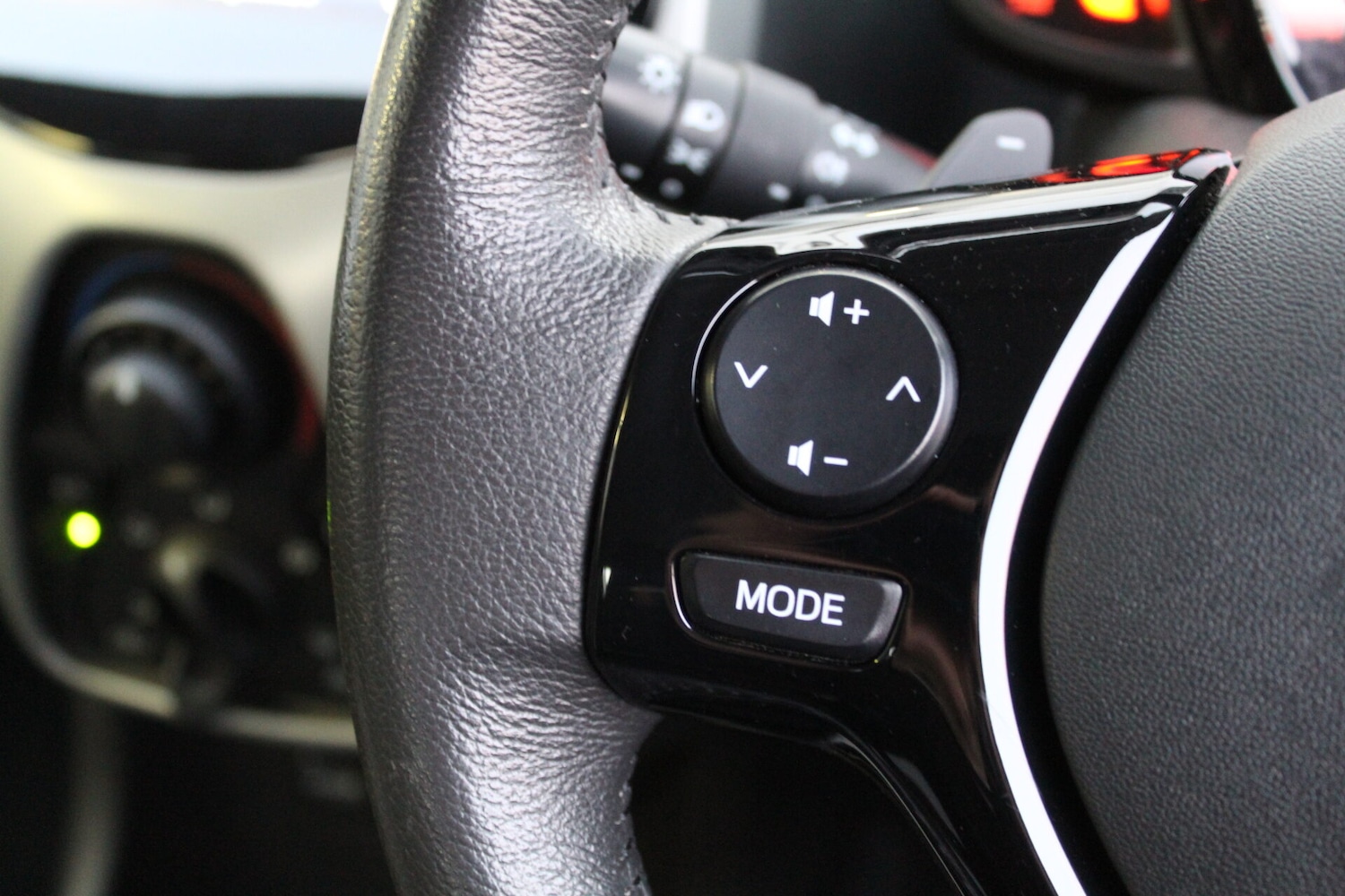 Used Toyota AYGO 2014 for sale - 76488540: Photo 12