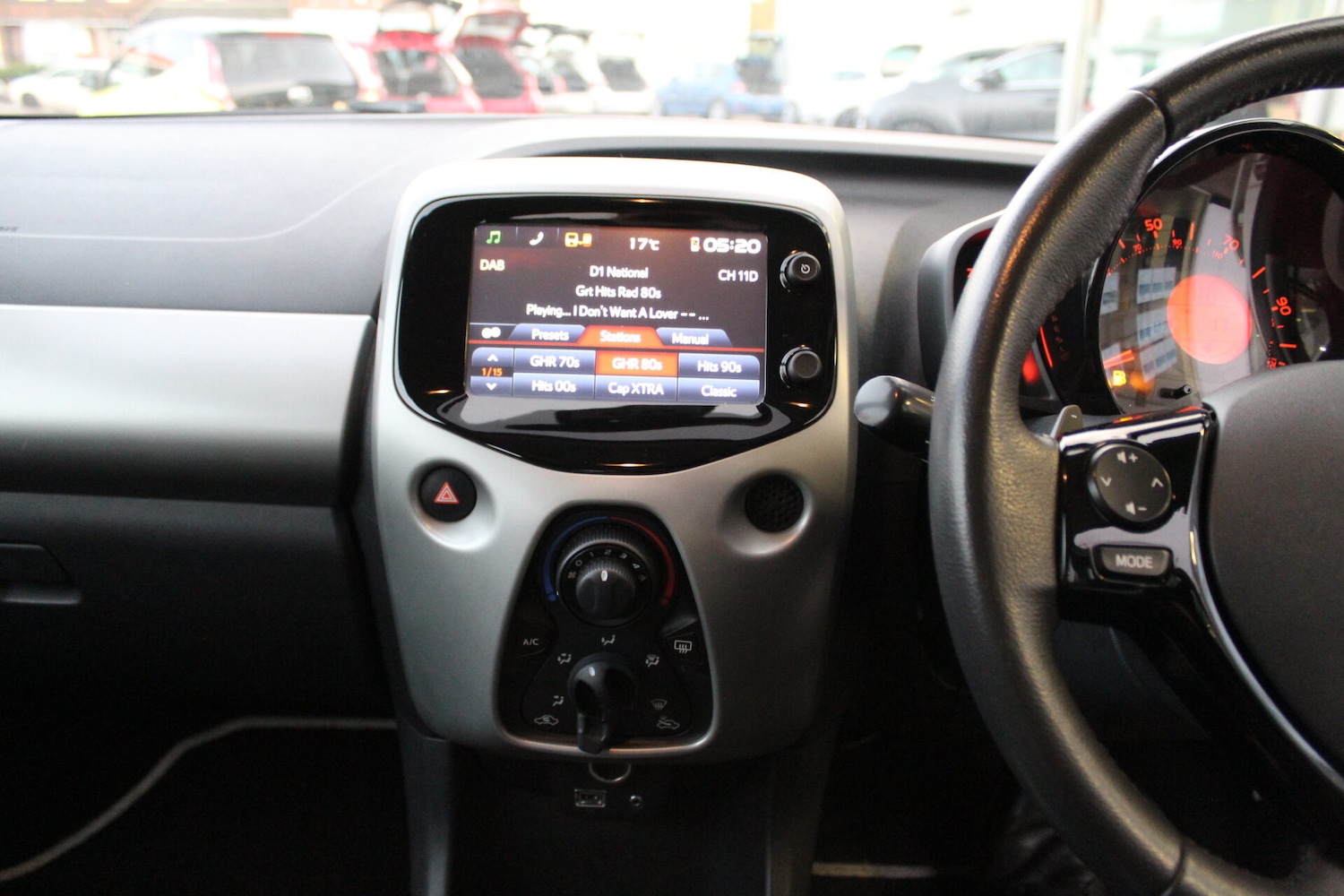 Used Toyota AYGO 2014 for sale - 76488540: Photo 16