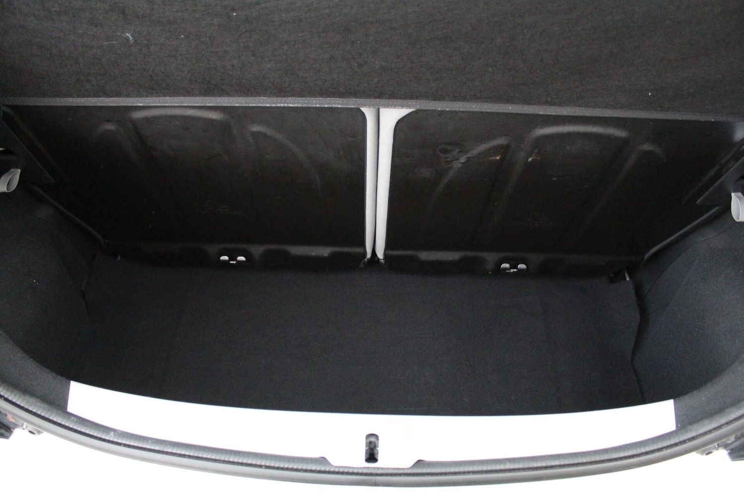 Used Toyota AYGO 2014 for sale - 76488540: Photo 25