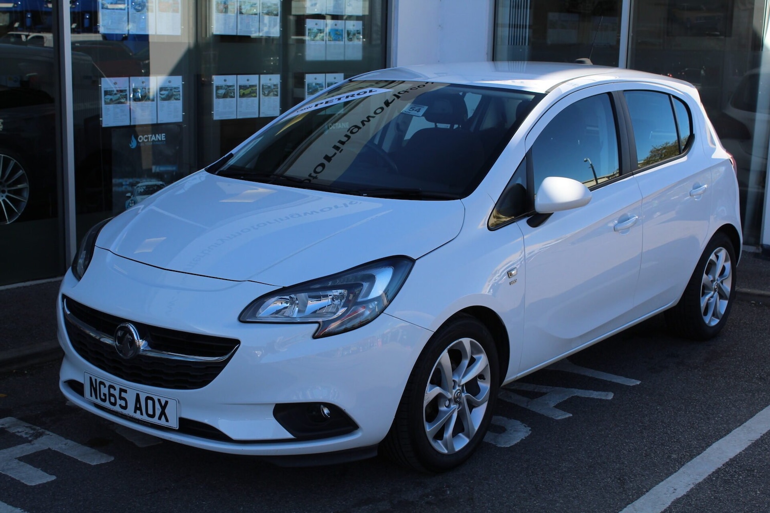 Used Vauxhall Corsa 2016 for sale - 76357474: Photo 1