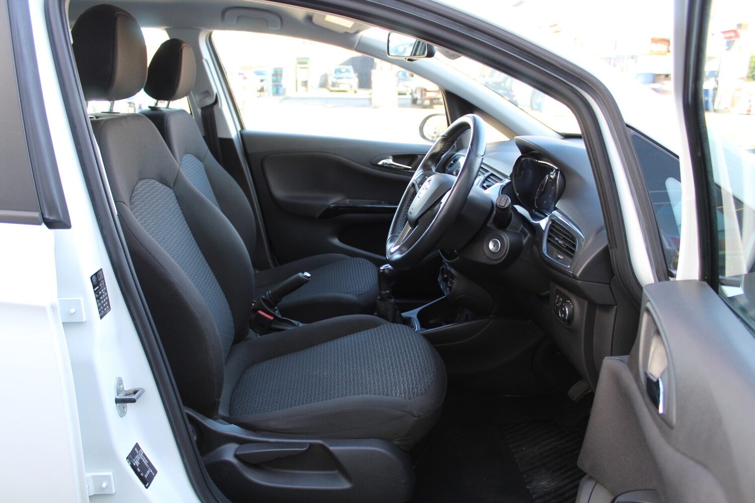 Used Vauxhall Corsa 2016 for sale - 76357474: Photo 22