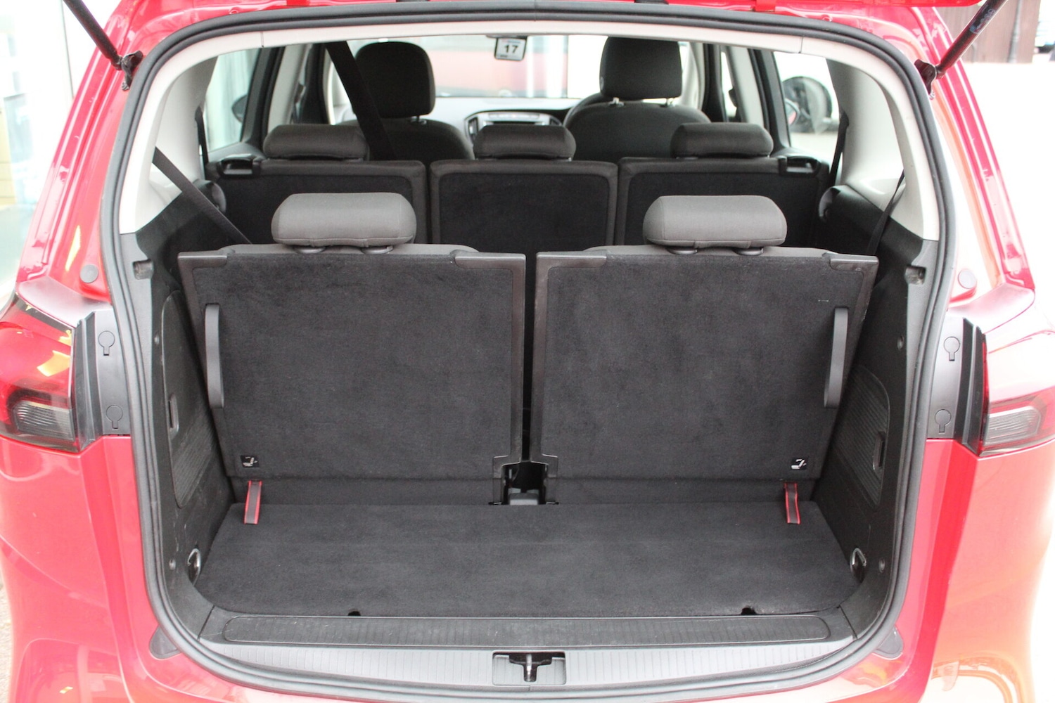 Used Vauxhall Zafira 2017 for sale - 76374265: Photo 30