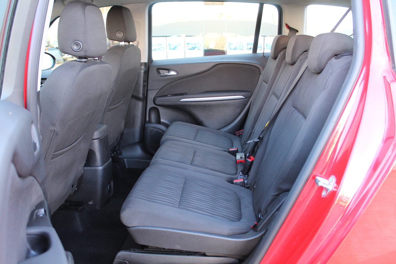 Used Vauxhall Zafira 2017 for sale - 76374265: Photo 34