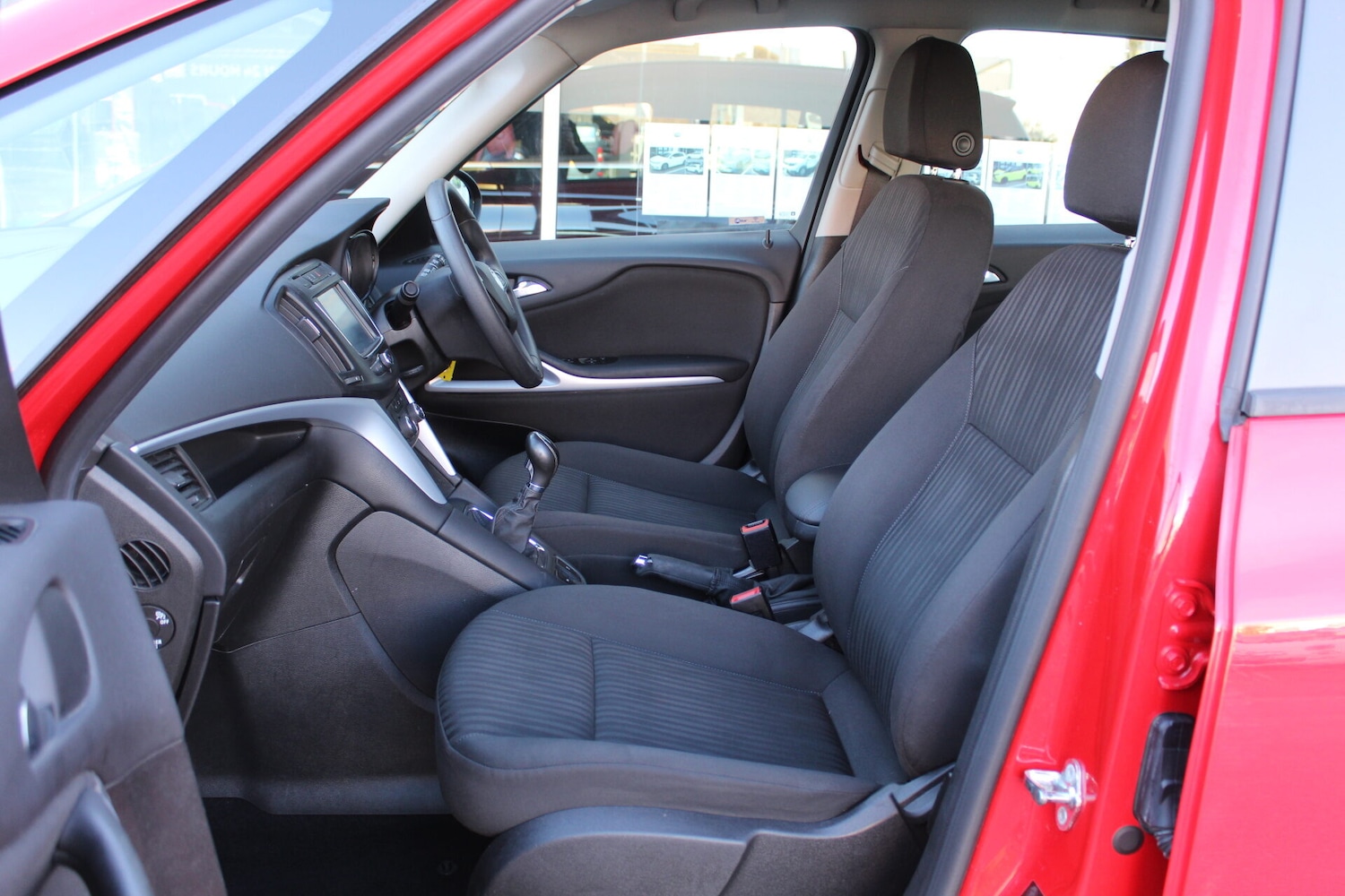 Used Vauxhall Zafira 2017 for sale - 76374265: Photo 35