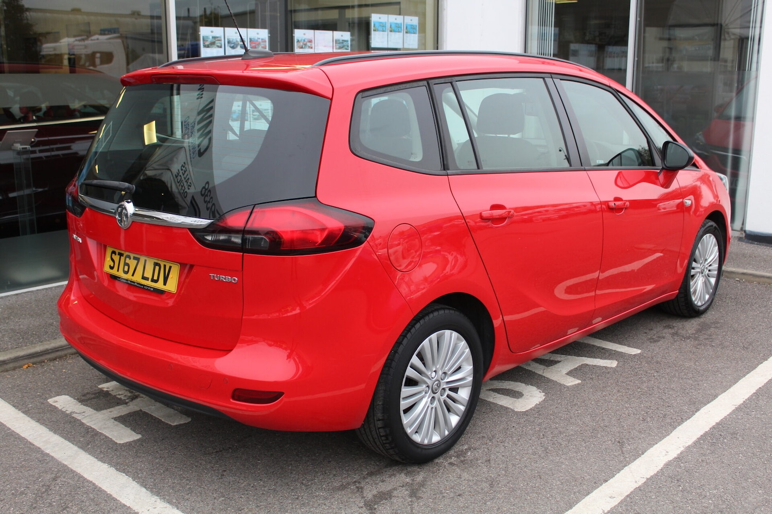 Used Vauxhall Zafira 2017 for sale - 76374265: Photo 5