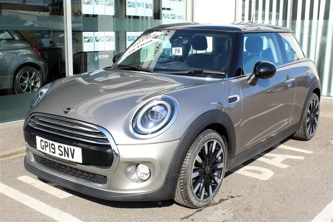 Used MINI Hatch 2019 for sale - 76352086: Photo 1