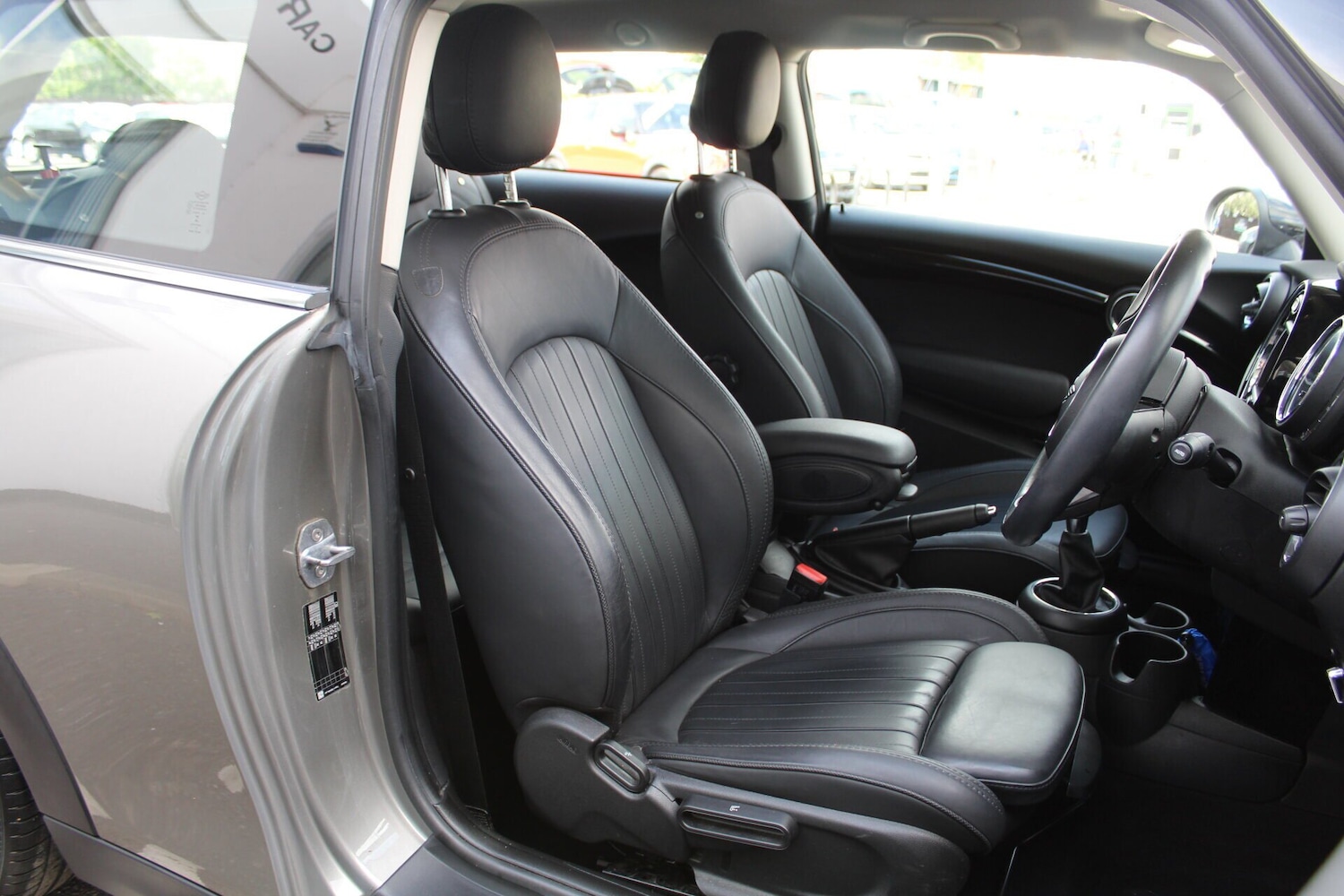 Used MINI Hatch 2019 for sale - 76352086: Photo 13