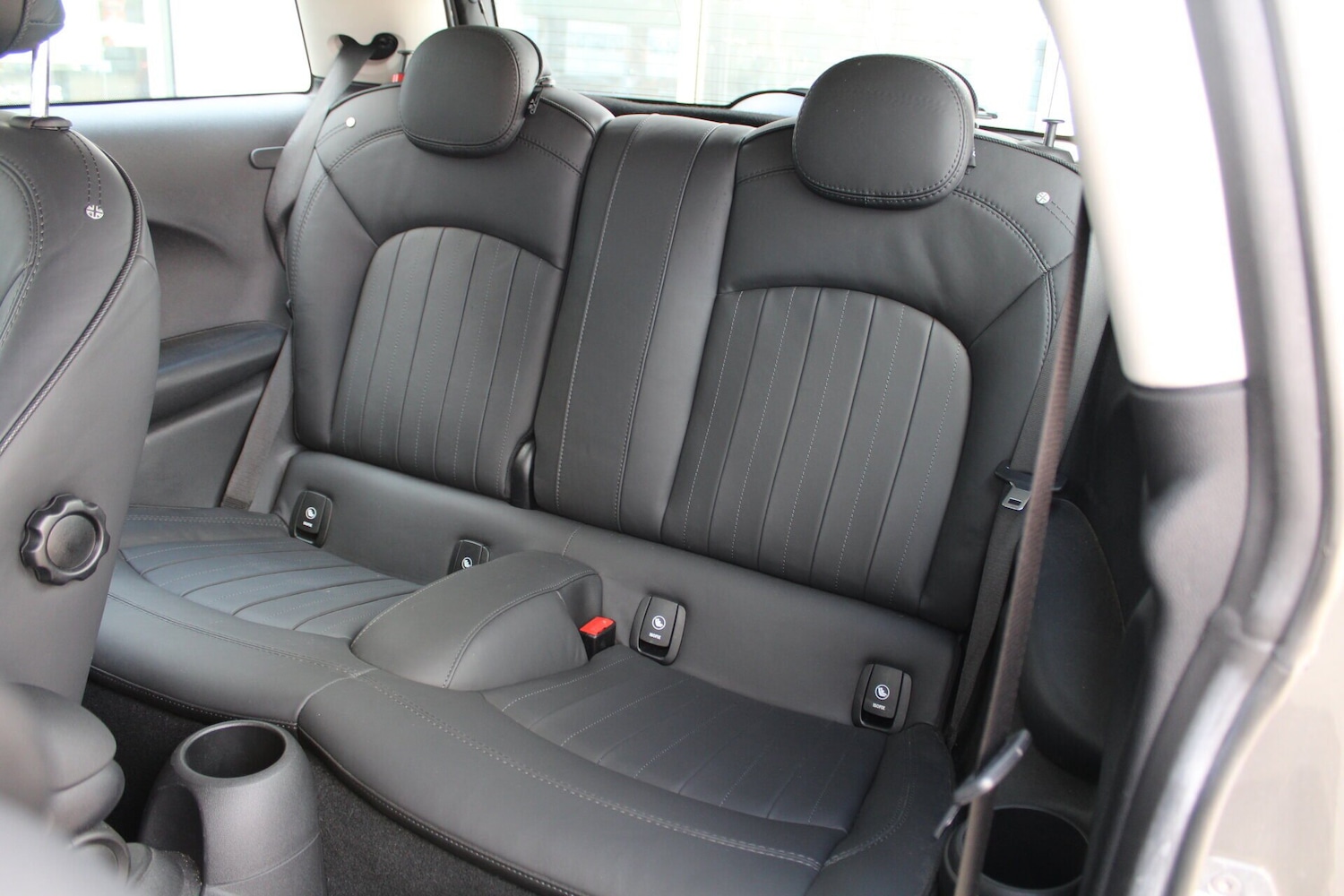 Used MINI Hatch 2019 for sale - 76352086: Photo 15