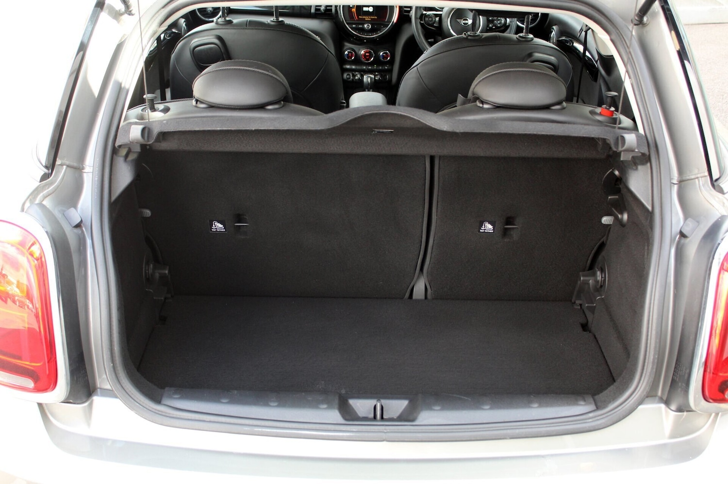 Used MINI Hatch 2019 for sale - 76352086: Photo 17