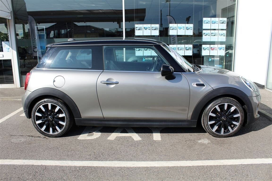 Used MINI Hatch 2019 for sale - 76352086: Photo 5