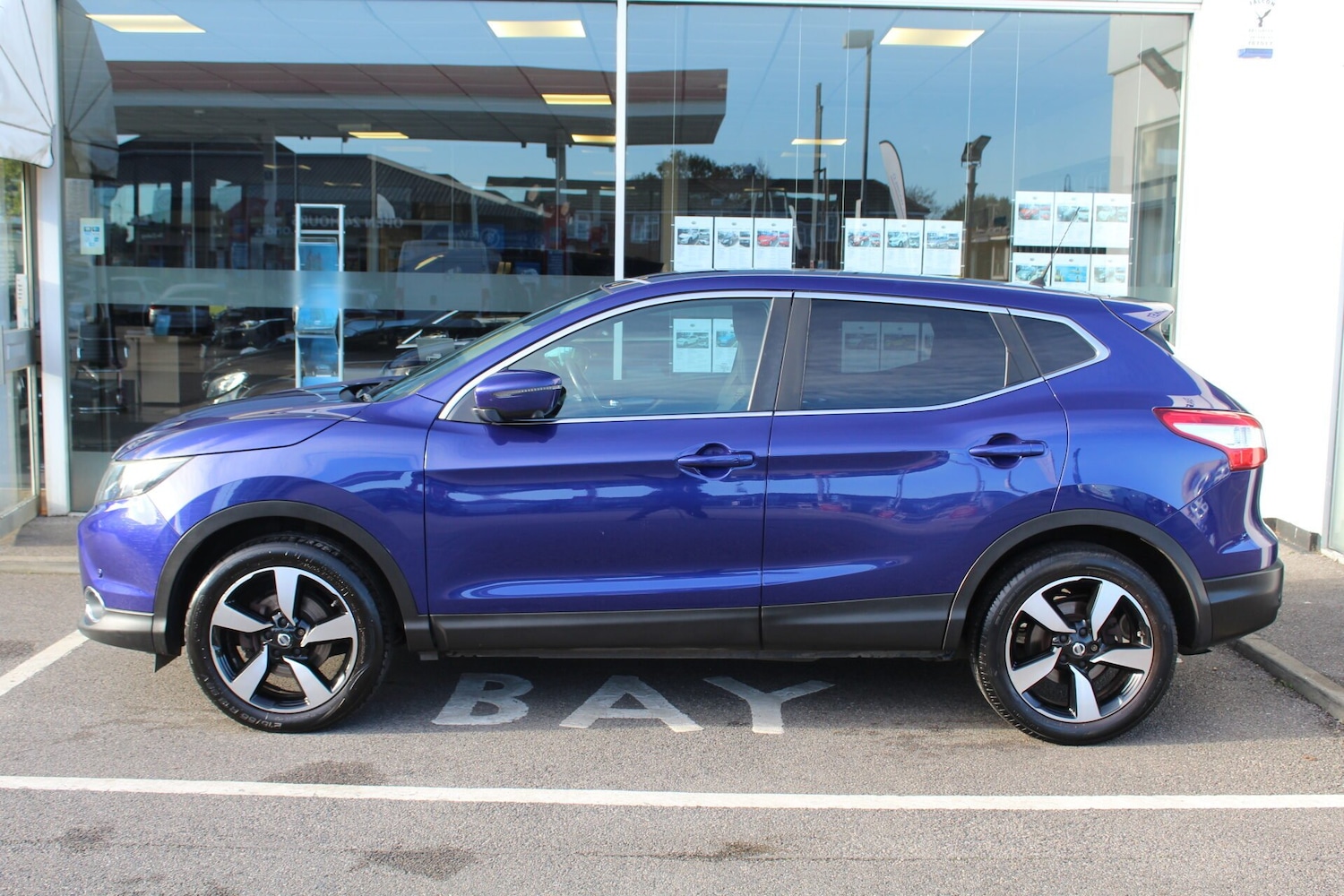 Used Nissan Qashqai 2014 for sale - 76357470: Photo 2