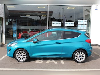 Used Ford Fiesta 2018 for sale - 76352092: Photo