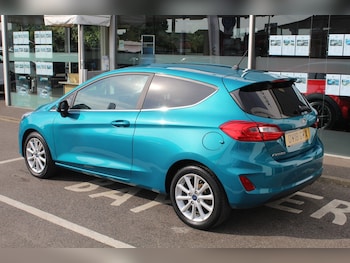 Used Ford Fiesta 2018 for sale - 76352092: Photo