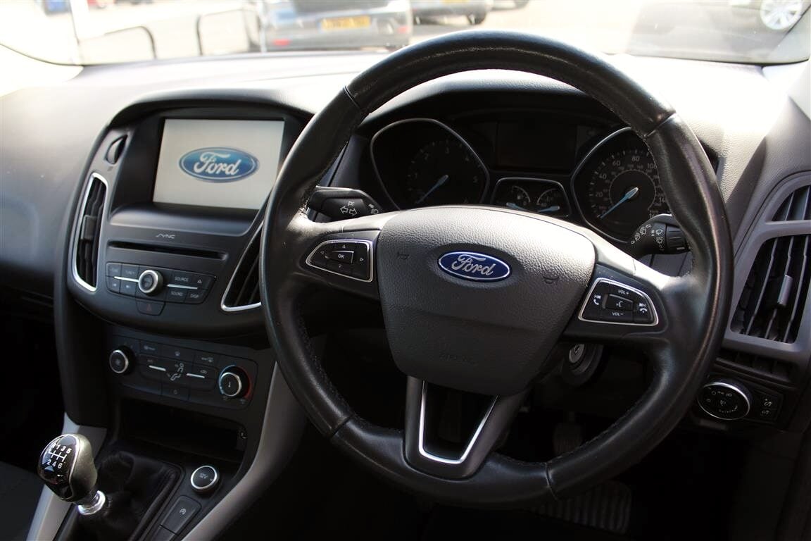 Used Ford Focus 2016 for sale - 76352071: Photo 13