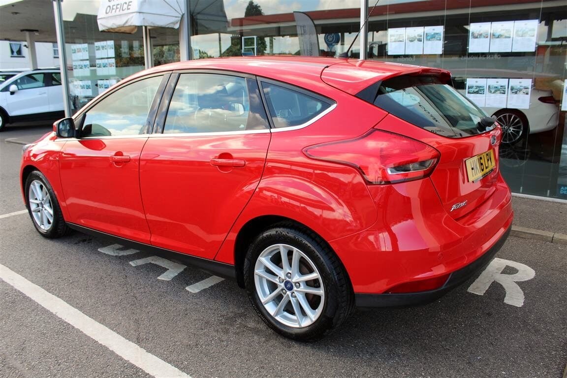 Used Ford Focus 2016 for sale - 76352071: Photo 3