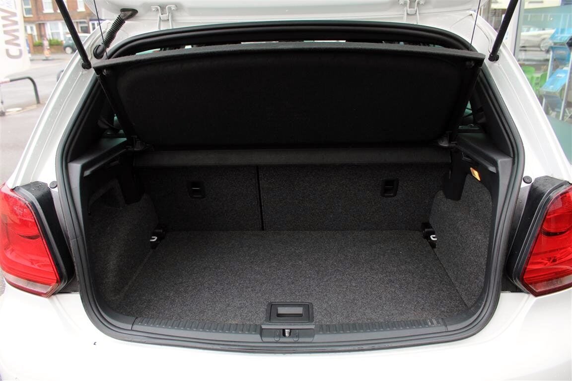 Used Volkswagen Polo 2013 for sale - 76352072: Photo 13
