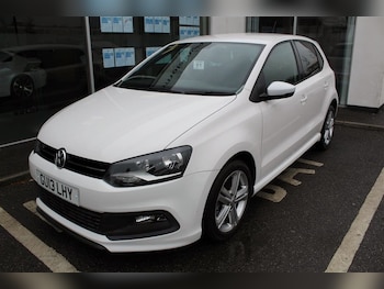 Used Volkswagen Polo 2013 for sale - 76352072: Photo