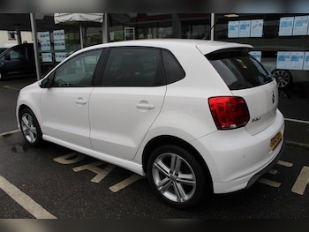 Used Volkswagen Polo 2013 for sale - 76352072: Photo