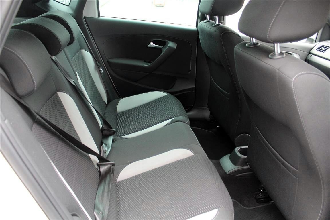 Used Volkswagen Polo 2013 for sale - 76352072: Photo 9