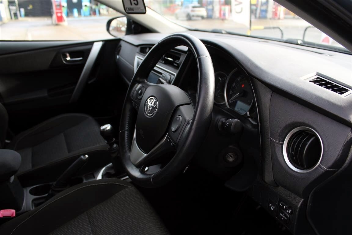 Used Toyota Auris 2015 for sale - 77844806: Photo 10