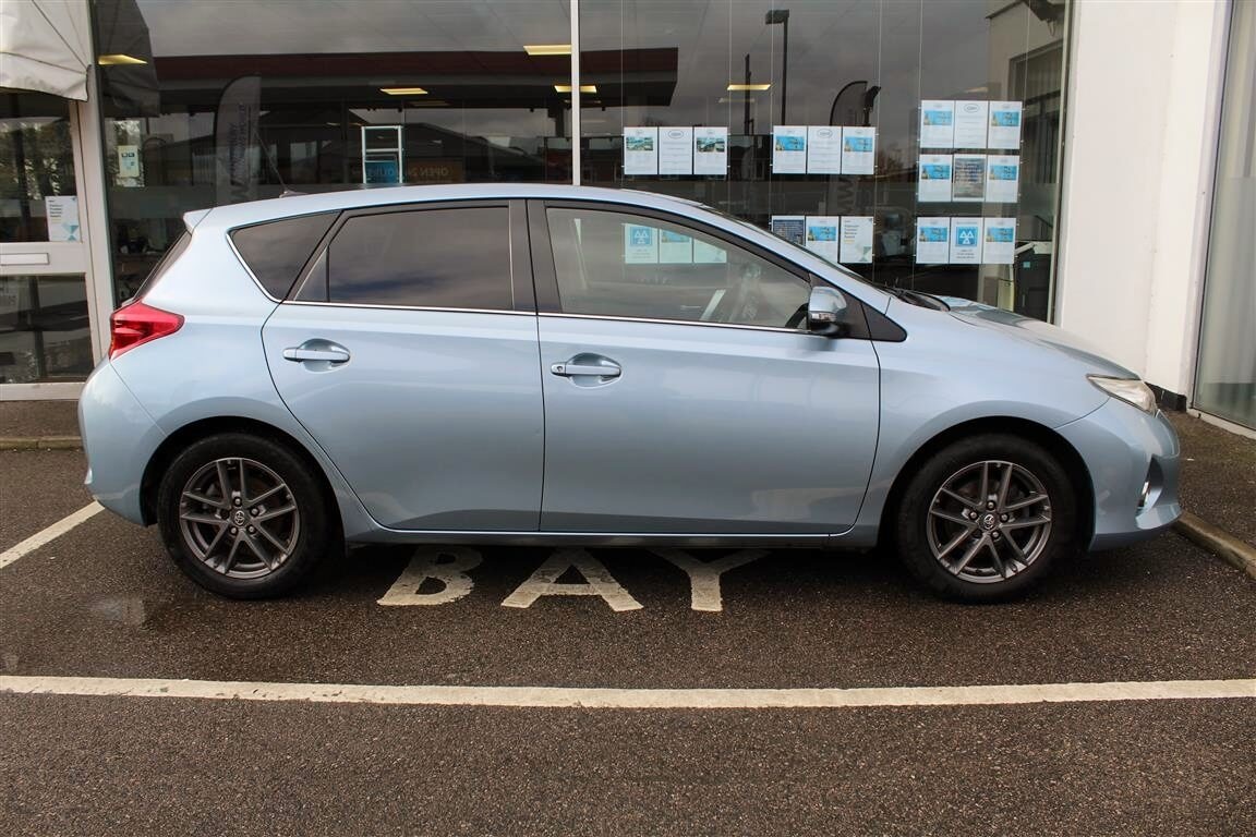 Used Toyota Auris 2015 for sale - 77844806: Photo 5