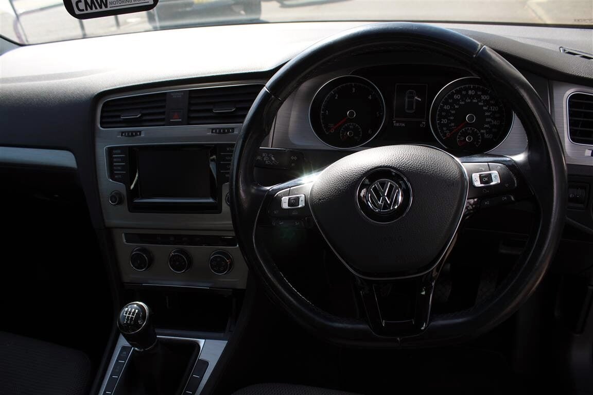 Used Volkswagen Golf 2014 for sale - 76352068: Photo 10