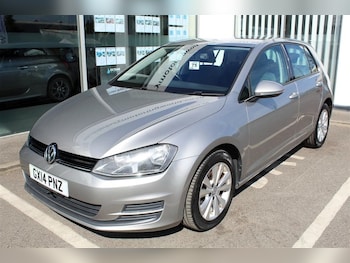 Used Volkswagen Golf 2014 for sale - 76352068: Photo