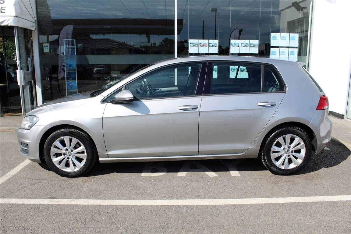 Used Volkswagen Golf 2014 for sale - 76352068: Photo 2