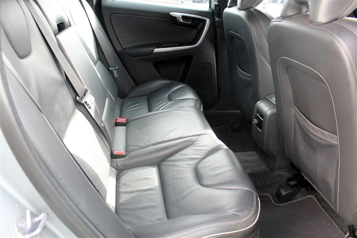 Used Volvo XC60 2014 for sale - 76352085: Photo 10