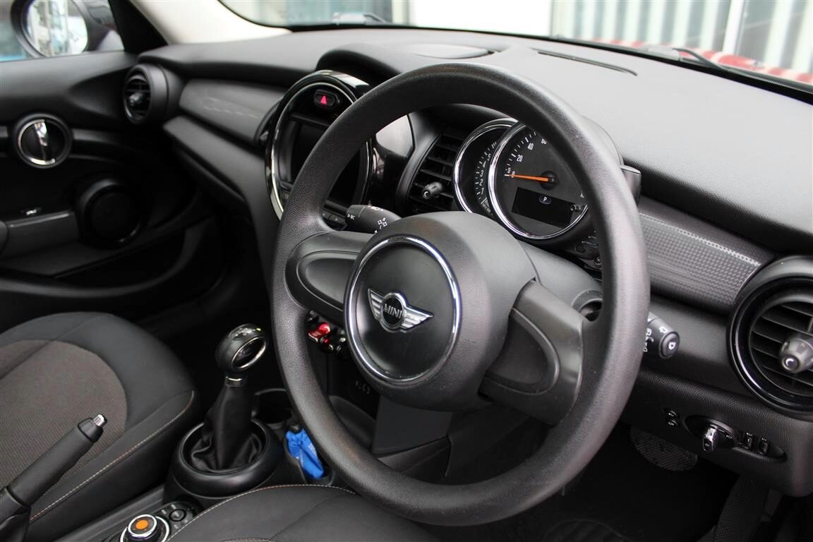 Used MINI Hatch 2016 for sale - 76352088: Photo 13