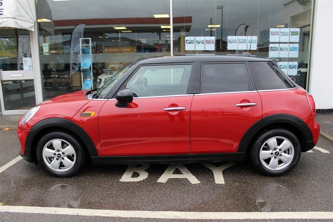 Used MINI Hatch 2016 for sale - 76352088: Photo 2